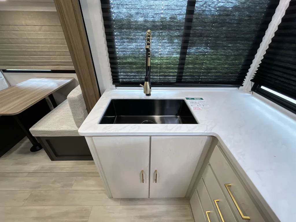2027 Forest River Vibe 3400SB, Photos photo 15