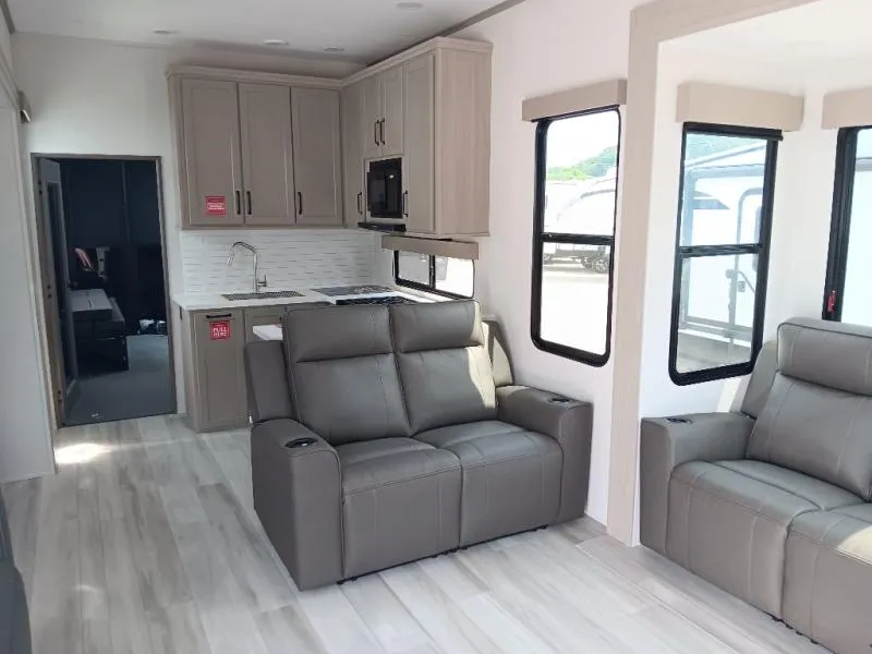2026 Grand Design Momentum G-Class 415G - Photo 3
