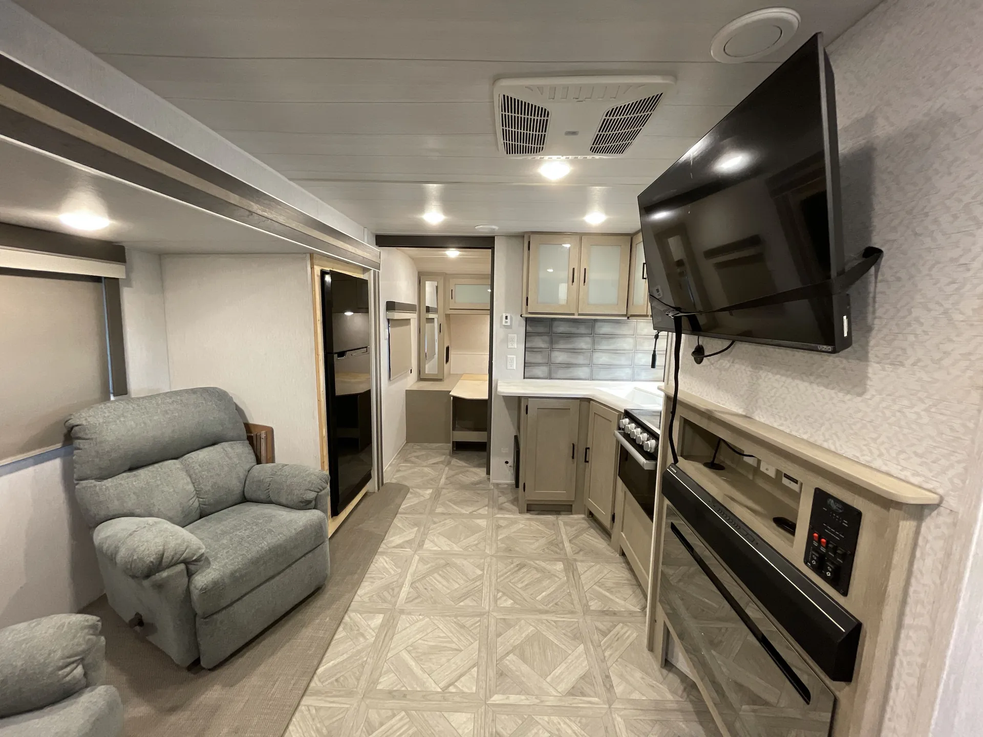 2023 Forest River Salem 22RBS — living area main