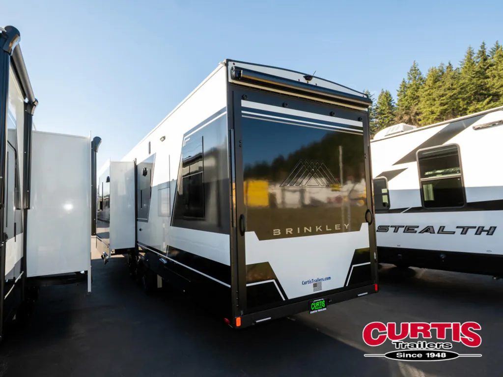 2026 Brinkley Model G 3950, Photos photo 4