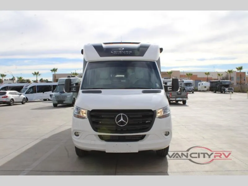2022 Leisure Travel Unity U24MB - Photo 3
