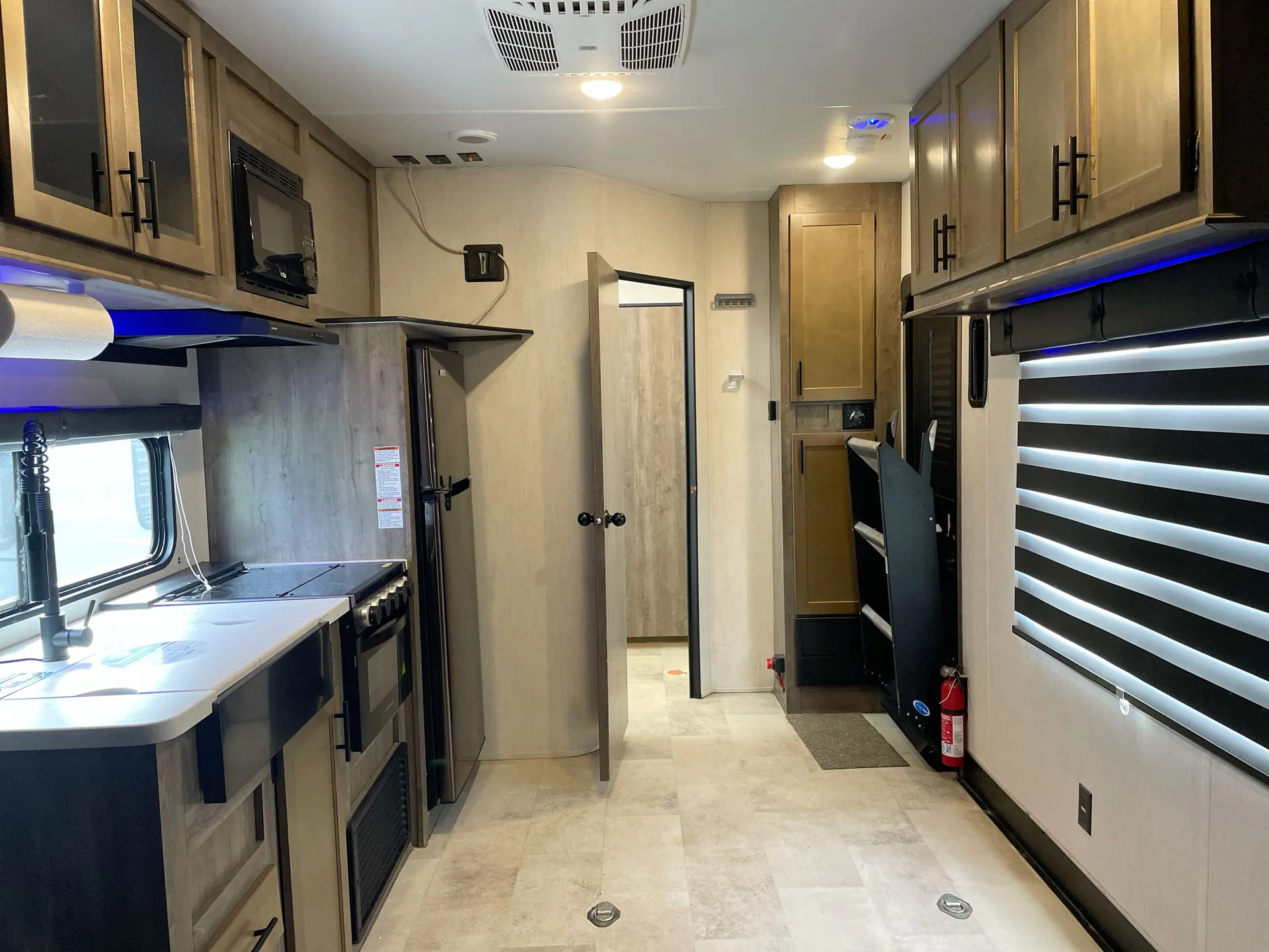 2021 Forest River Vengeance Rogue 25V — living area main
