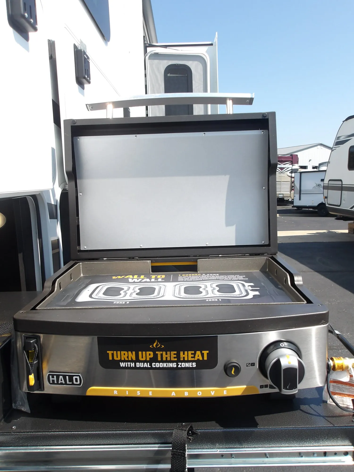 2027 Jayco Pinnacle 39FLOK — Exterior-installed grill and its cooking zones are visibly shown