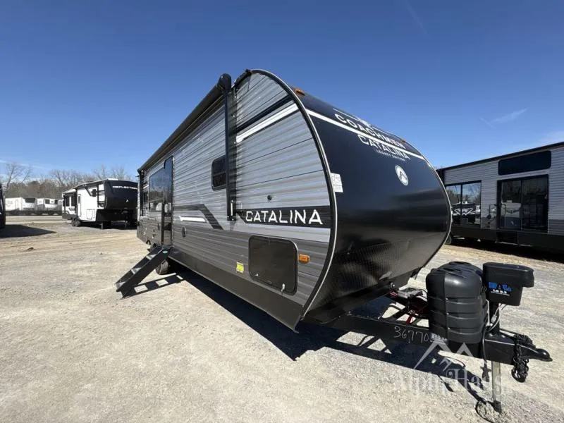2026 Coachmen Catalina Legacy Edition 283RKS - Photo 2