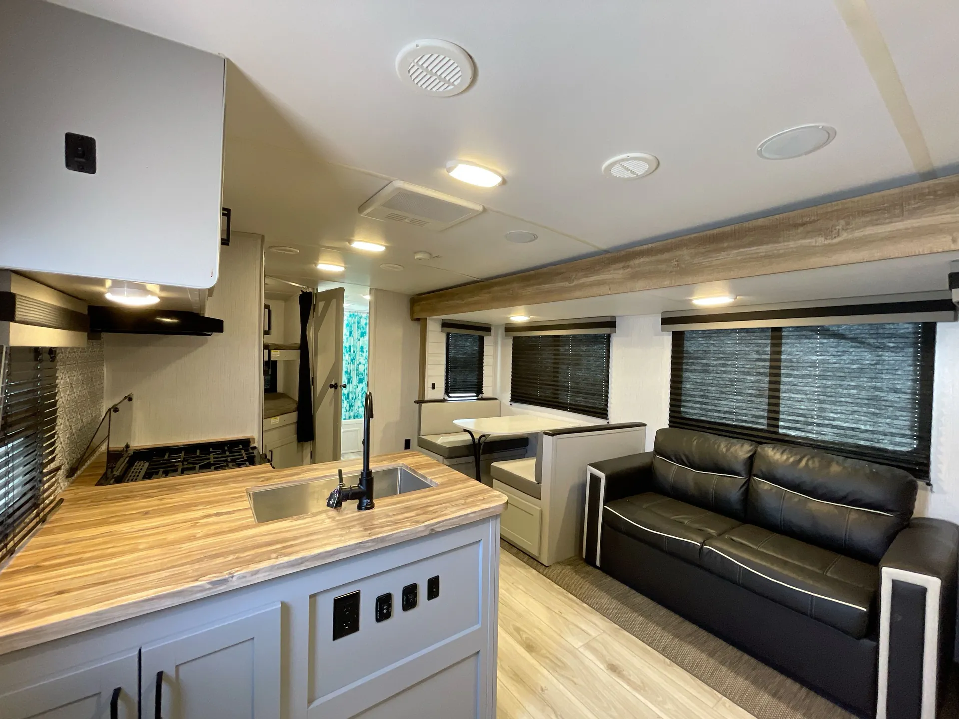 2022 Heartland North Trail 26BHSS — living area main