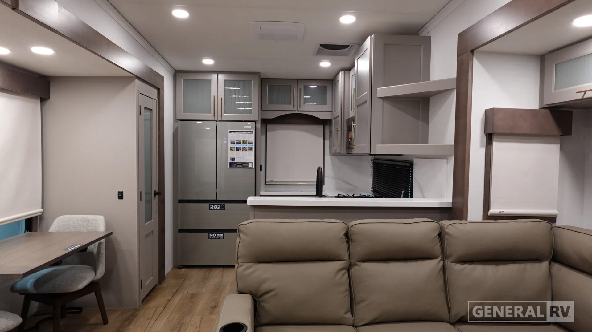 2026 Alliance RV Paradigm 382RK - Photo 3