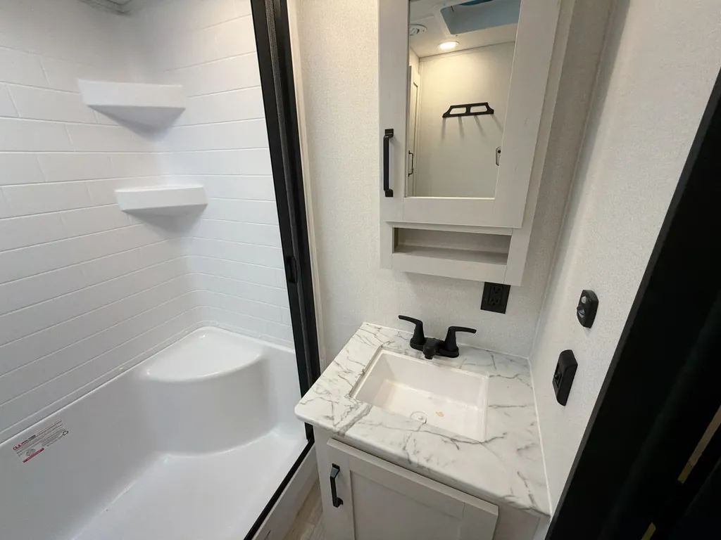 2026 Forest River Solaire 3380RLBT, Photos photo 23