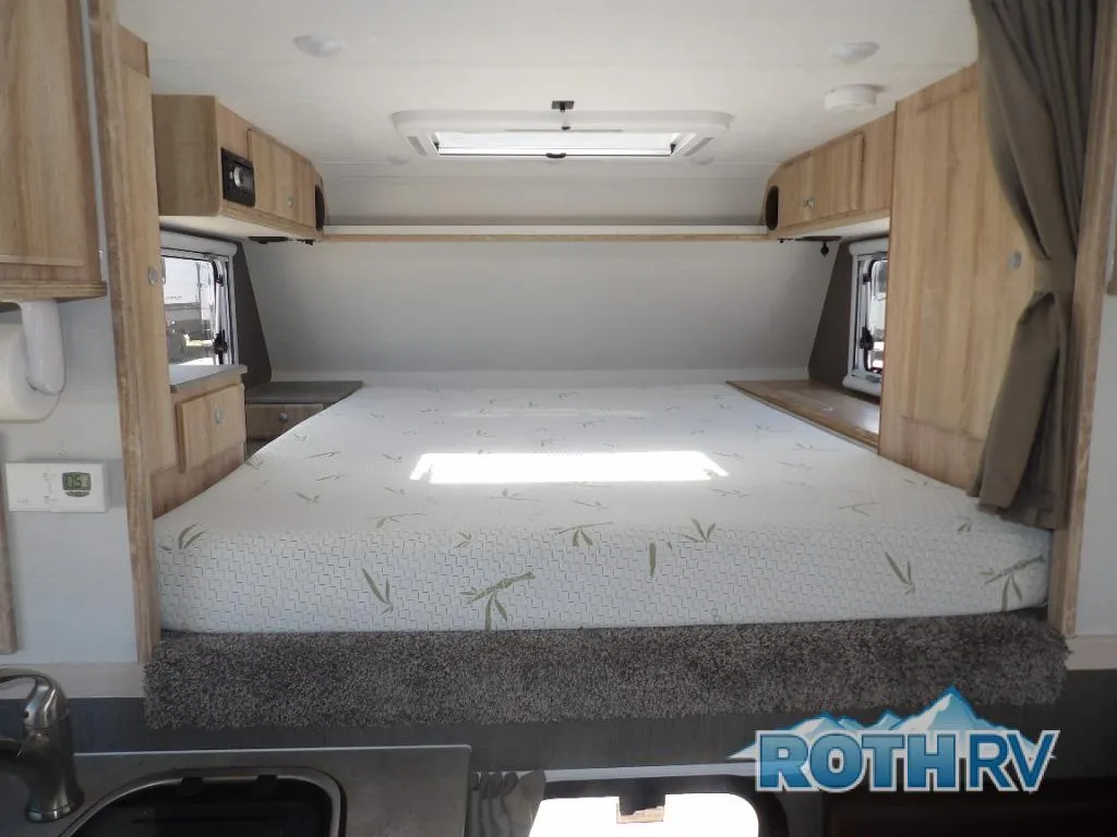 2025 Northstar Northstar Hardside Used    Night Hawk - Photo 2