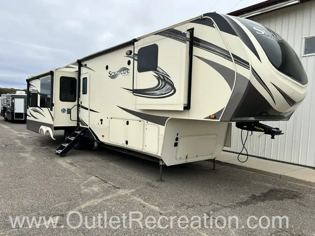 2019 Grand Design Solitude 385GK - Photo 2