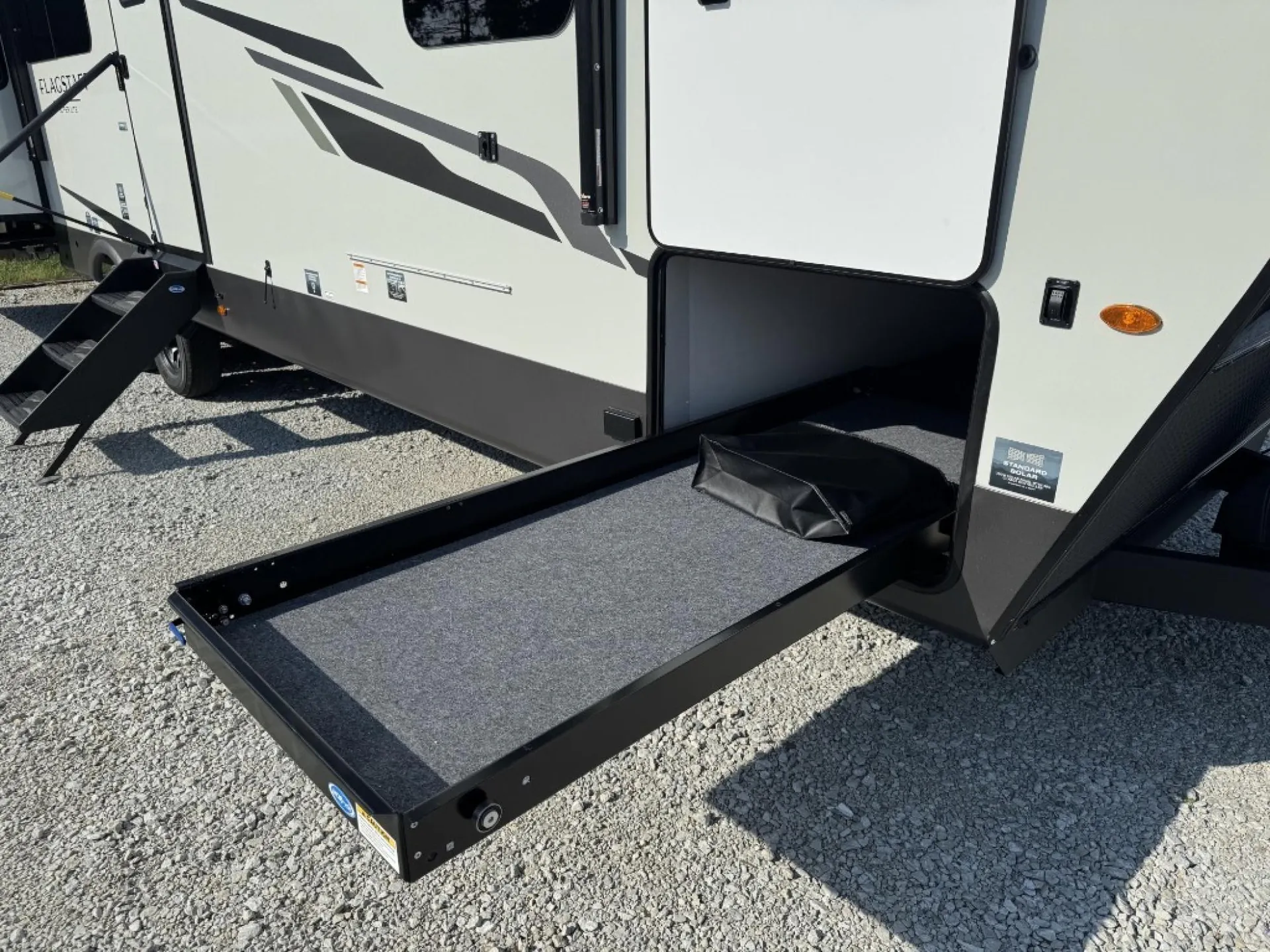 2027 Forest River Flagstaff Super Lite 29FBRL — Photo 7