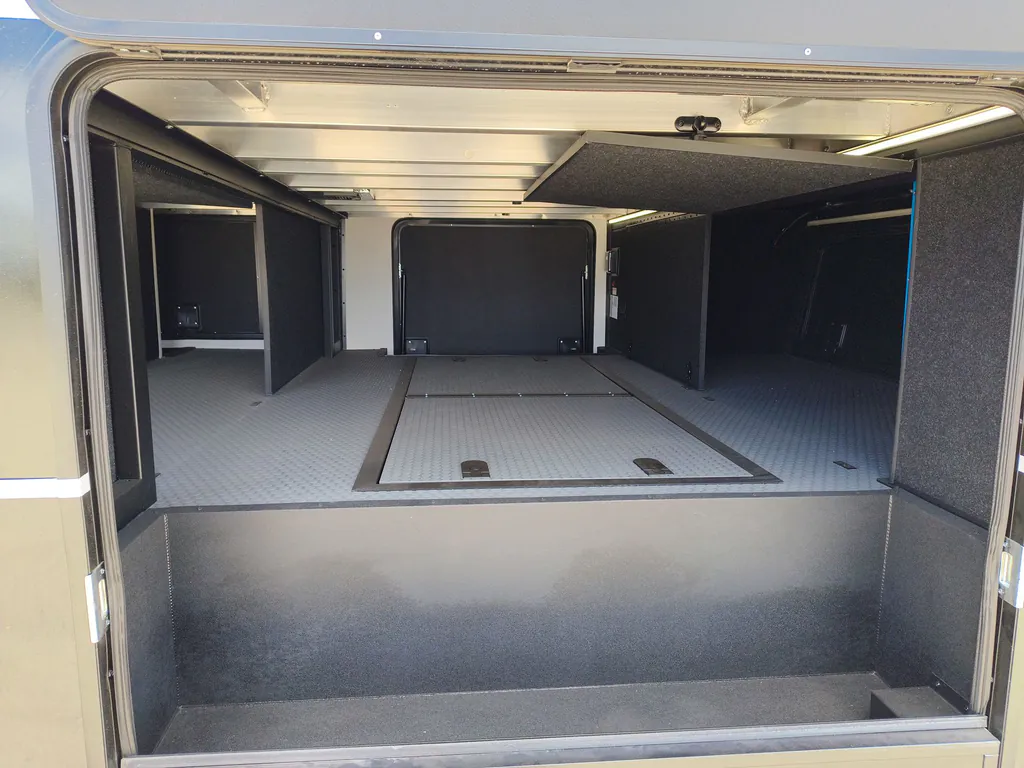 2026 Brinkley Model G 4150, Photos photo 7
