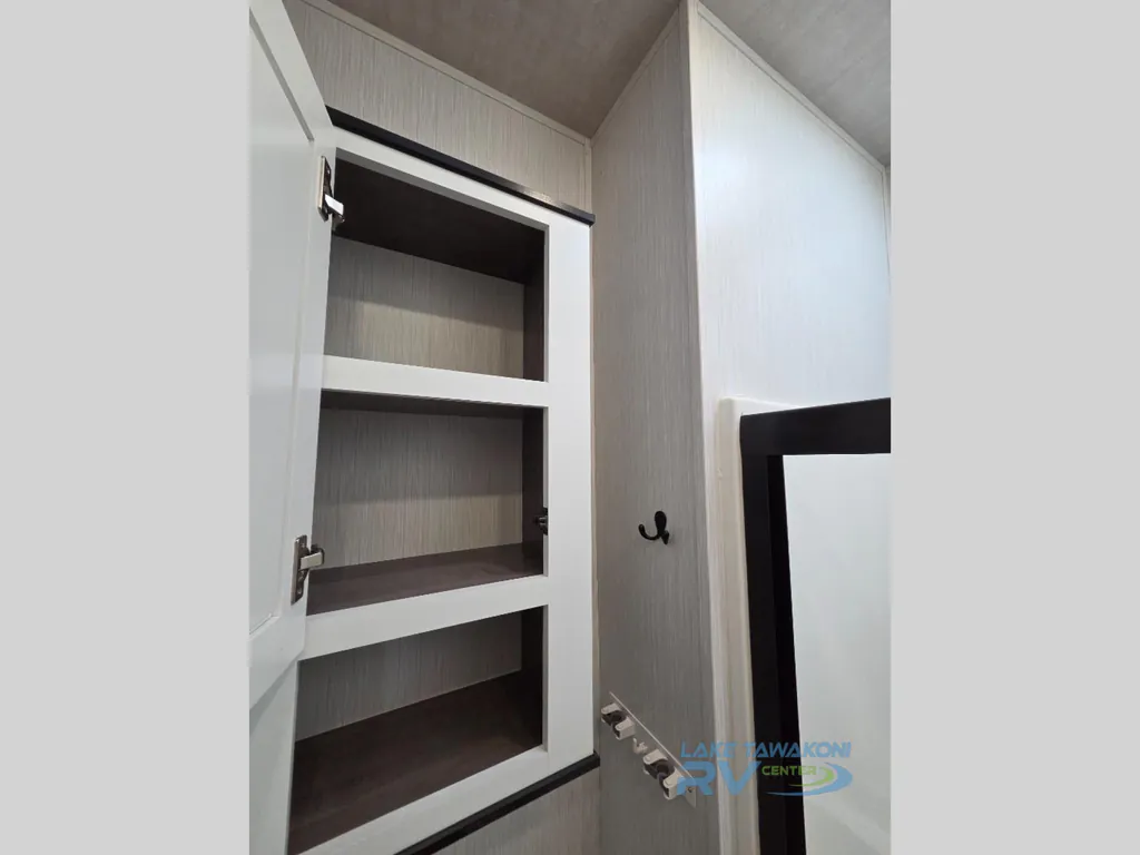 2021 Forest River Cedar Creek 385TH, Photos photo 32