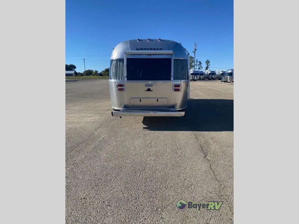 2026 Airstream Globetrotter 25FB Twin - Photo 3