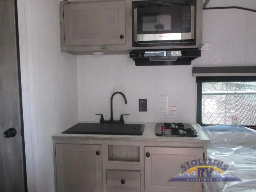 2027 Sunset Park RV Sun Lite LTD 13BD - Photo 4