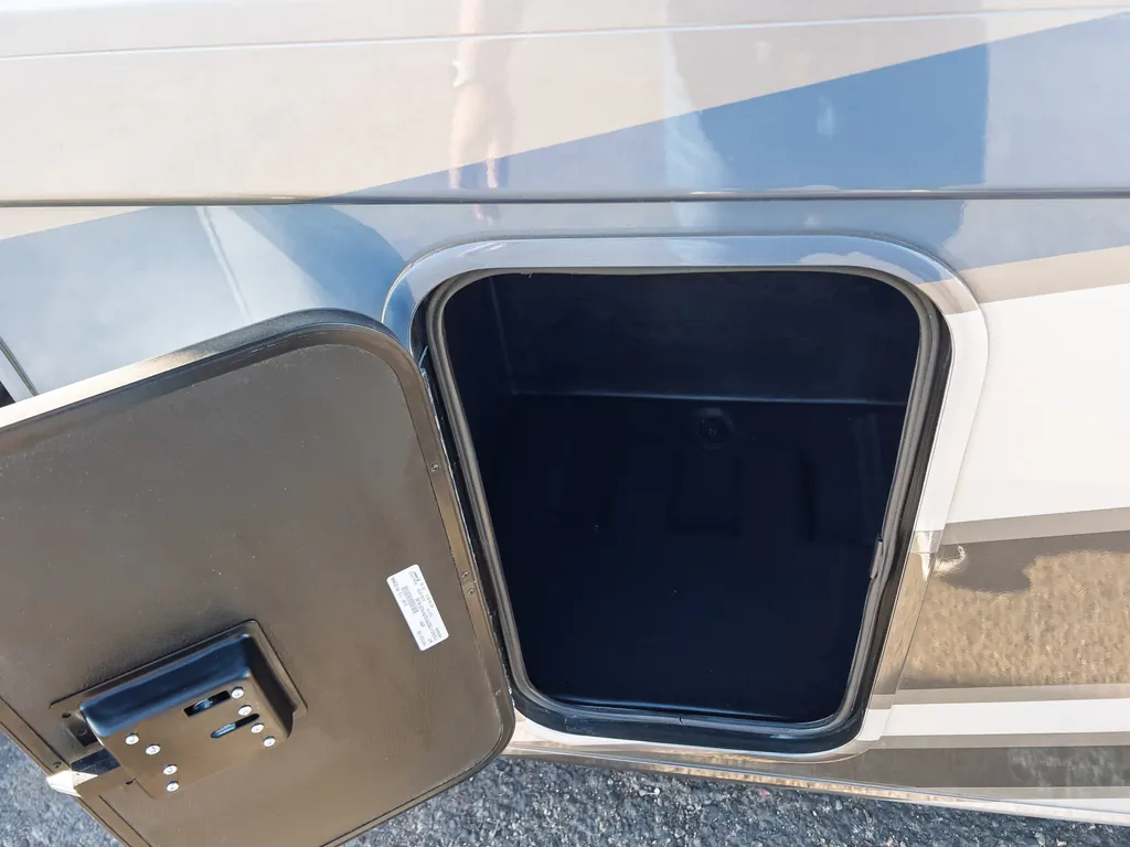 2027 Thor Motor Coach Windsport 36H, Photos photo 34