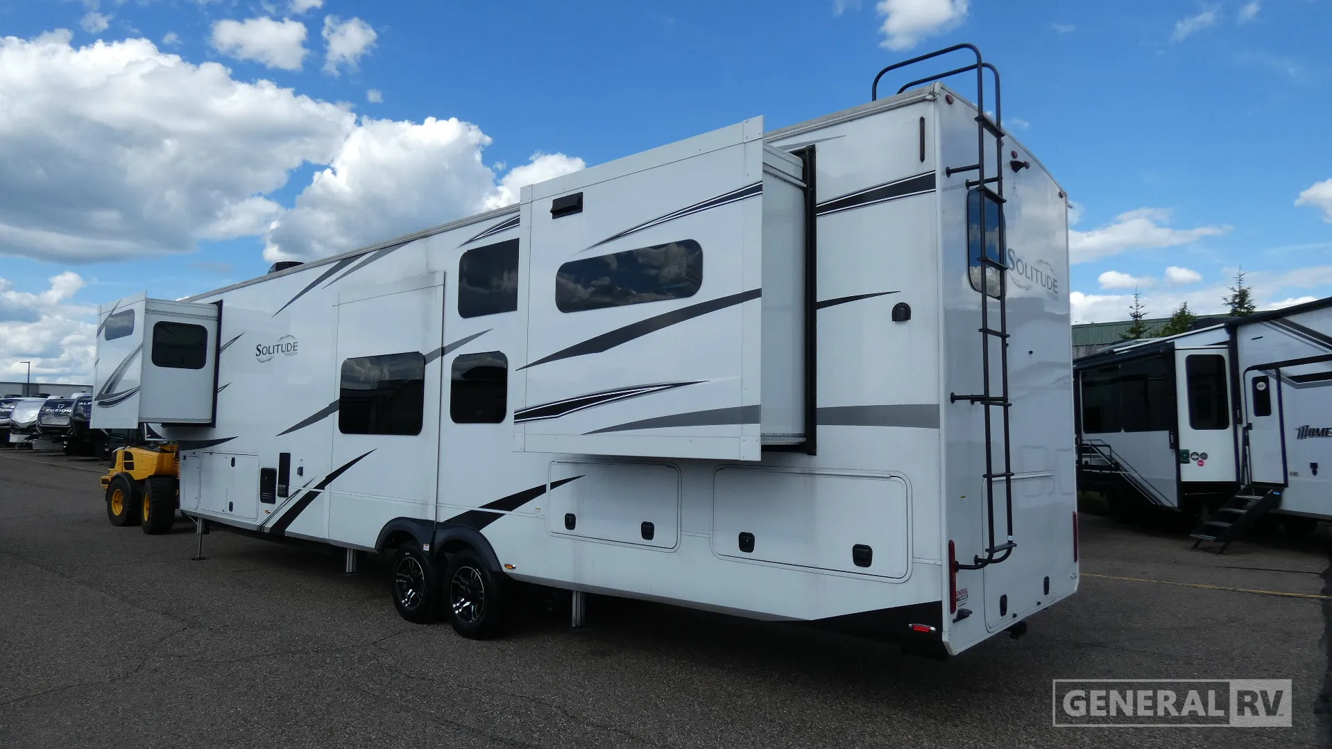 2024 Grand Design Solitude 390RK - Photo 4