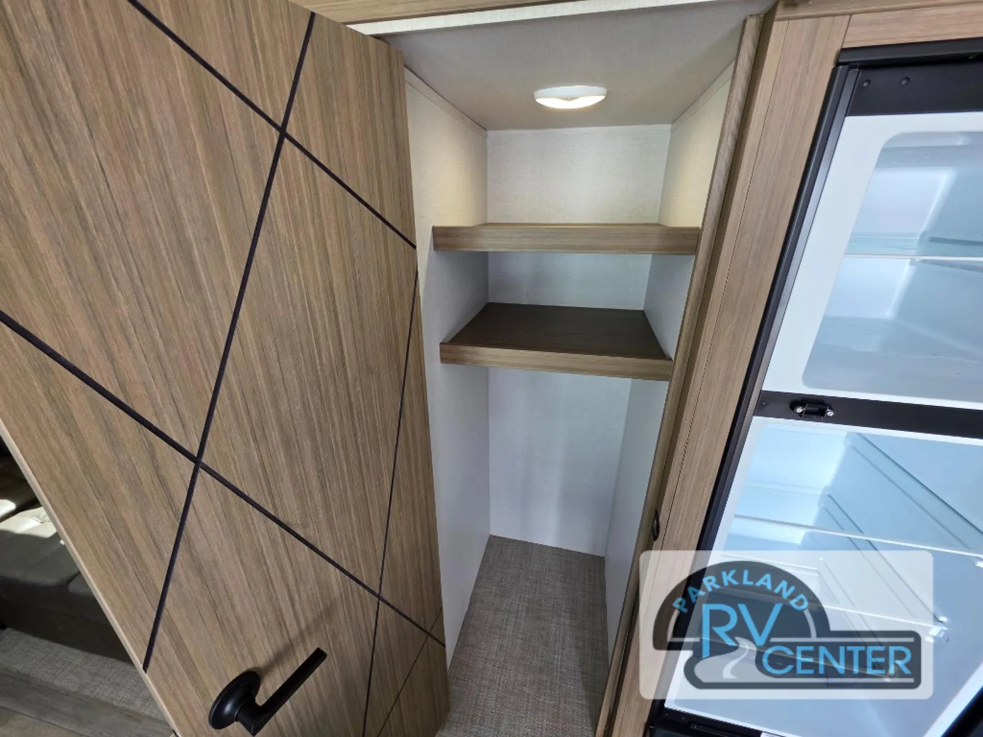 2025 Forest River Salem 34VERANDA dealer photo 2 from Parkland RV Center