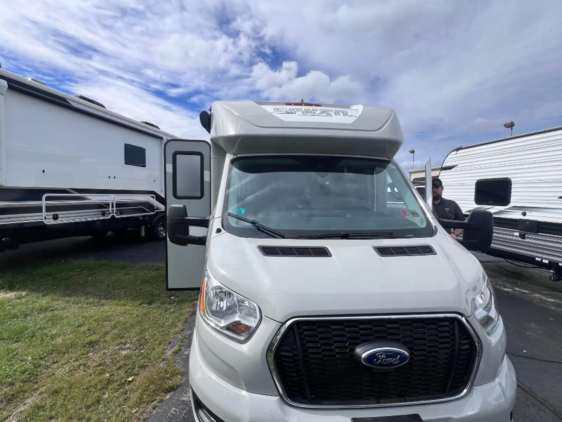 2022 Coachmen Cross Trail Transit 21XG - Photo 4