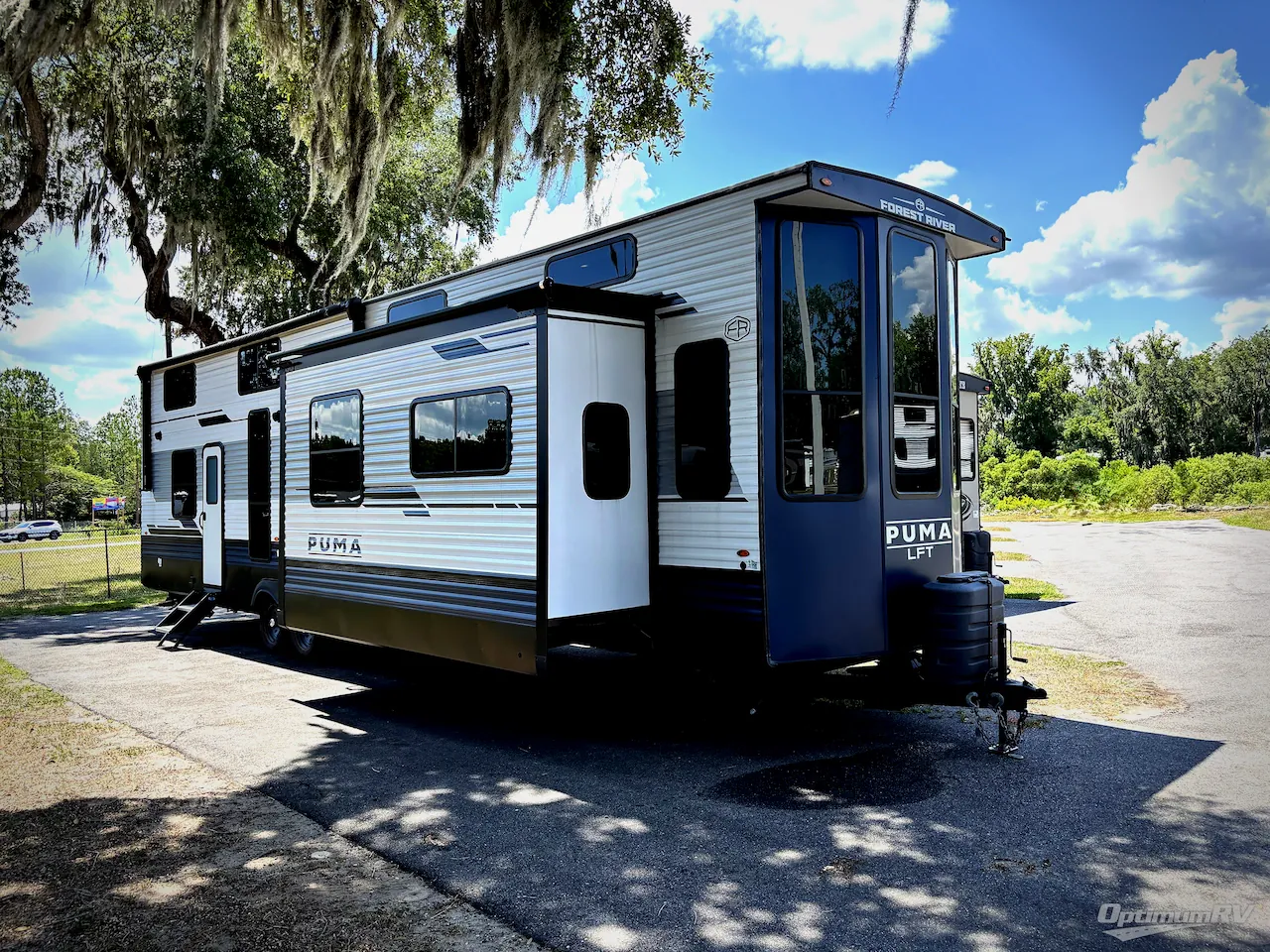 2025 Palomino Puma 402LFT - Photo 2