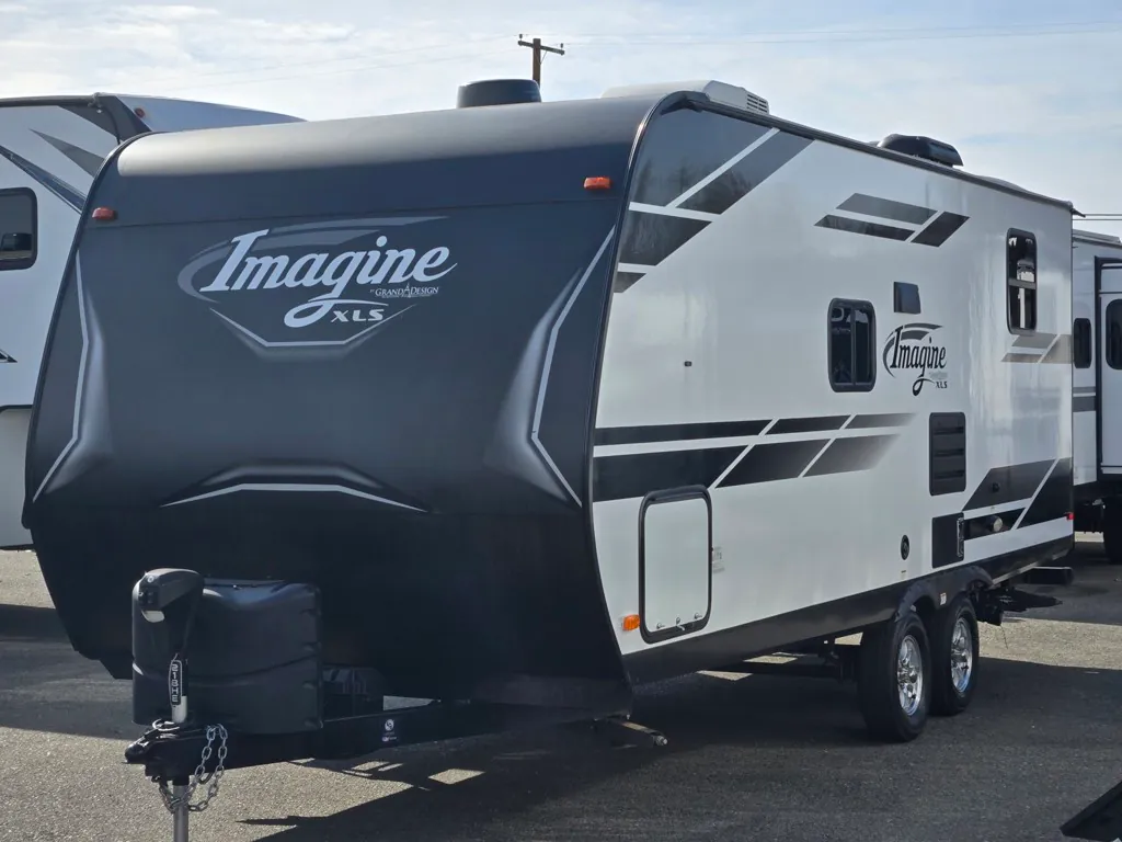 2021 Grand Design Imagine XLS 21BHE, Photos photo 4