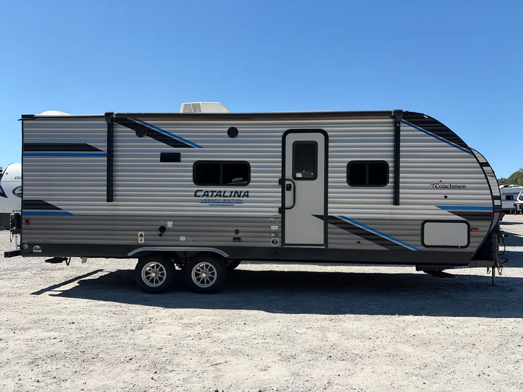 2022 Coachmen Catalina Legacy Edition 243RBS, Photos photo 5