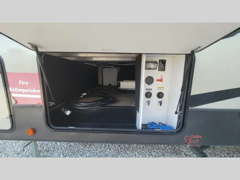 2020 Dutchmen RV Atlas 3002RLF - Photo 3
