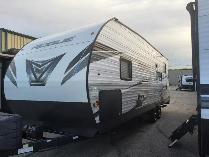 2021 Forest River Vengeance Rogue 25V - Photo 4