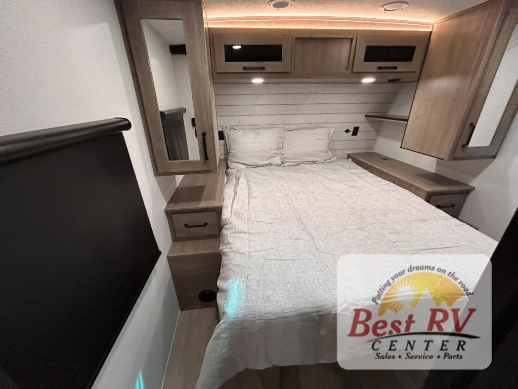 2026 Forest River Solaire 2580RBSS, Photos photo 45