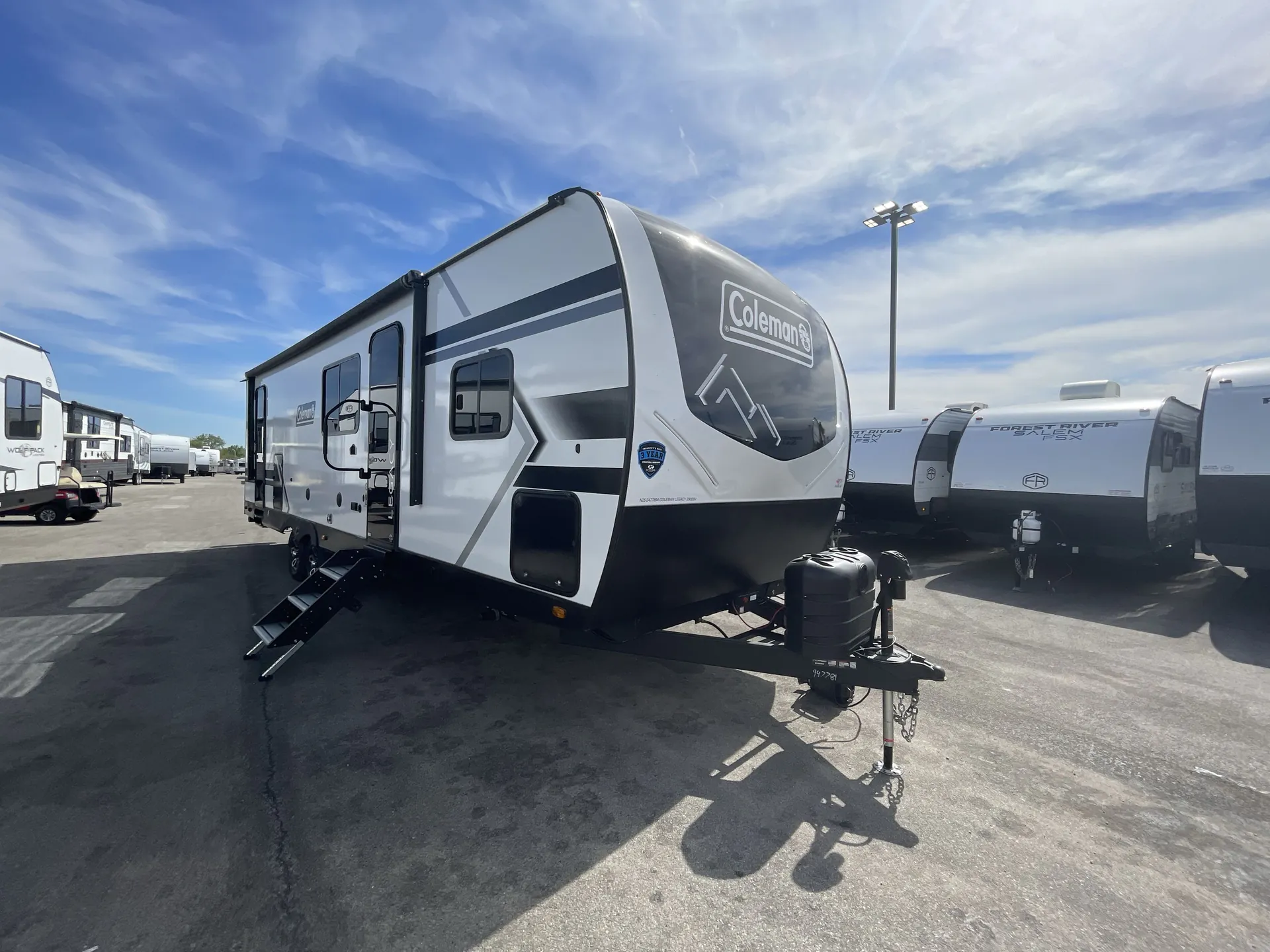 2025 Keystone Coleman Legacy 2900BH - Photo 2