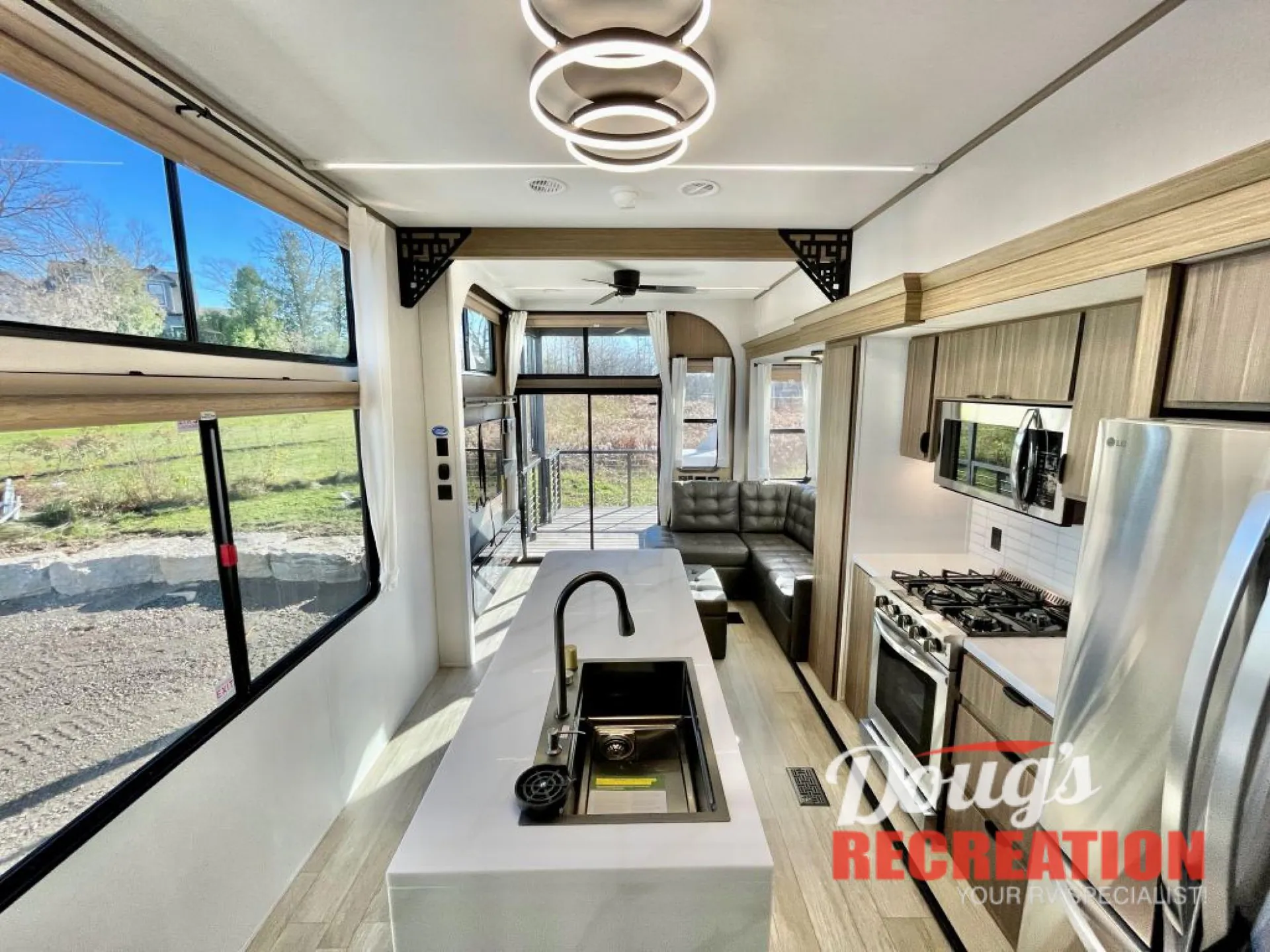2025 Forest River Salem Grand Villa 42VERANDA — Photo 6