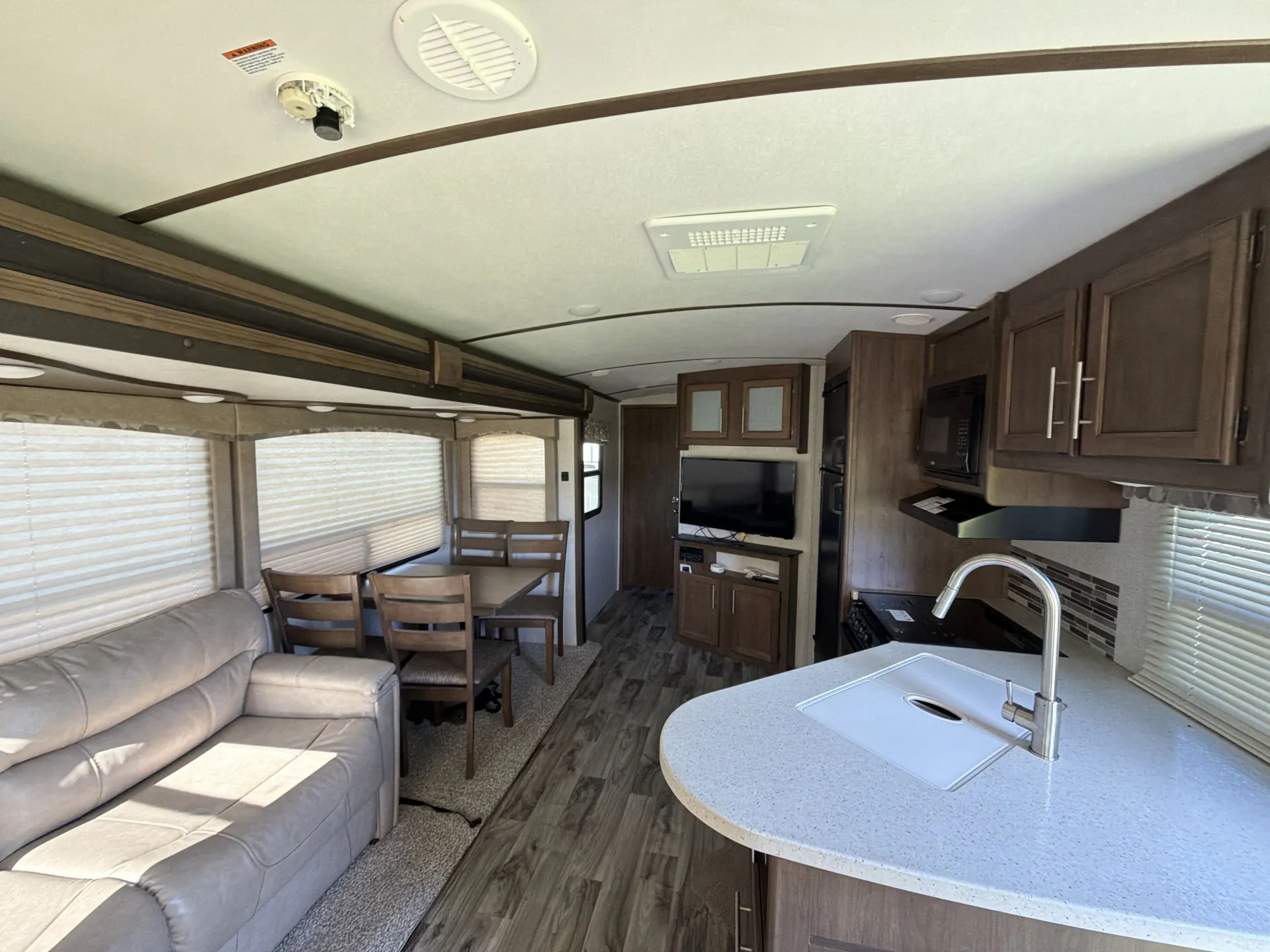 2018 Keystone Cougar Half-Ton 27SAB — living area main