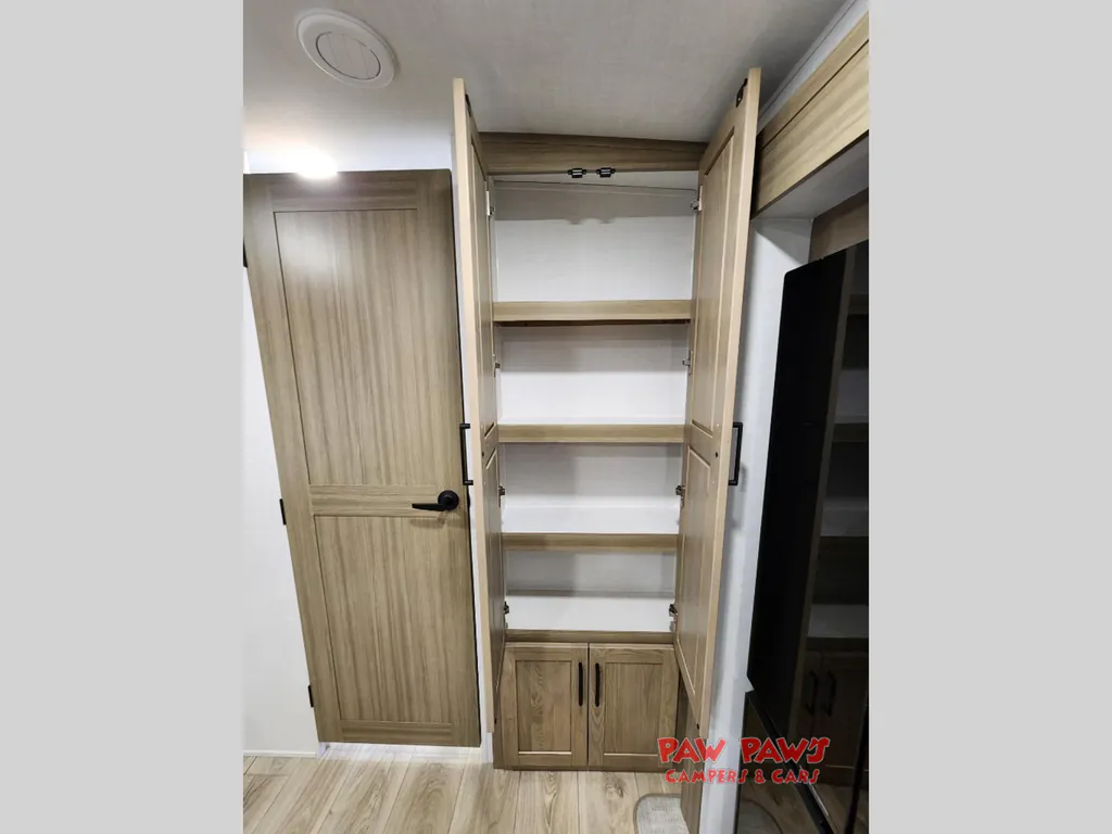 2027 Forest River Rockwood Mini Lite 2513S, Photos photo 27