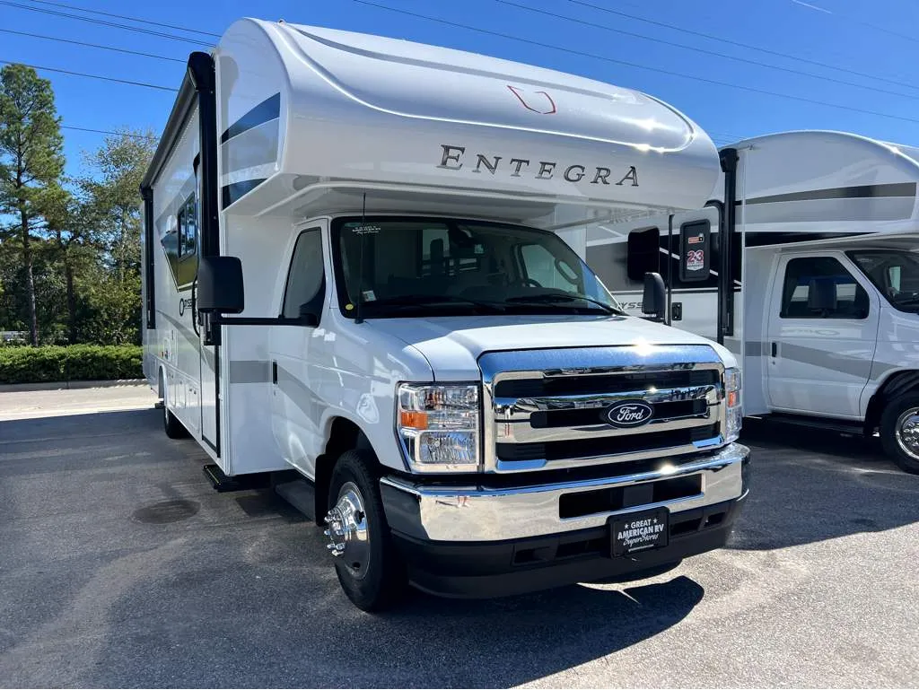 2026 Entegra Coach Odyssey SE 29KF - Photo 2