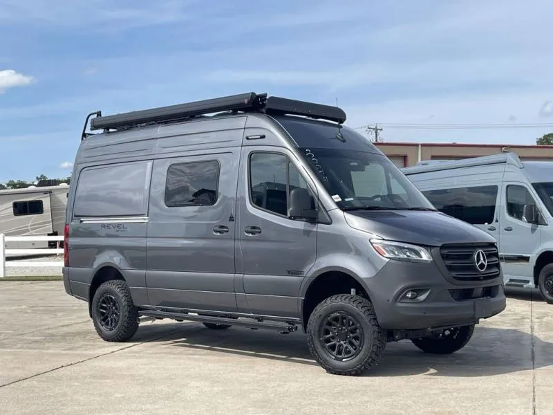2027 Winnebago Revel Sport 44C - Photo 2