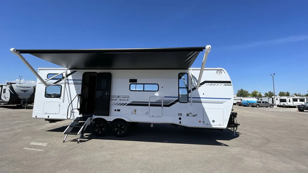 2026 Forest River Alpha Wolf 24TRUNK, Photos photo 5