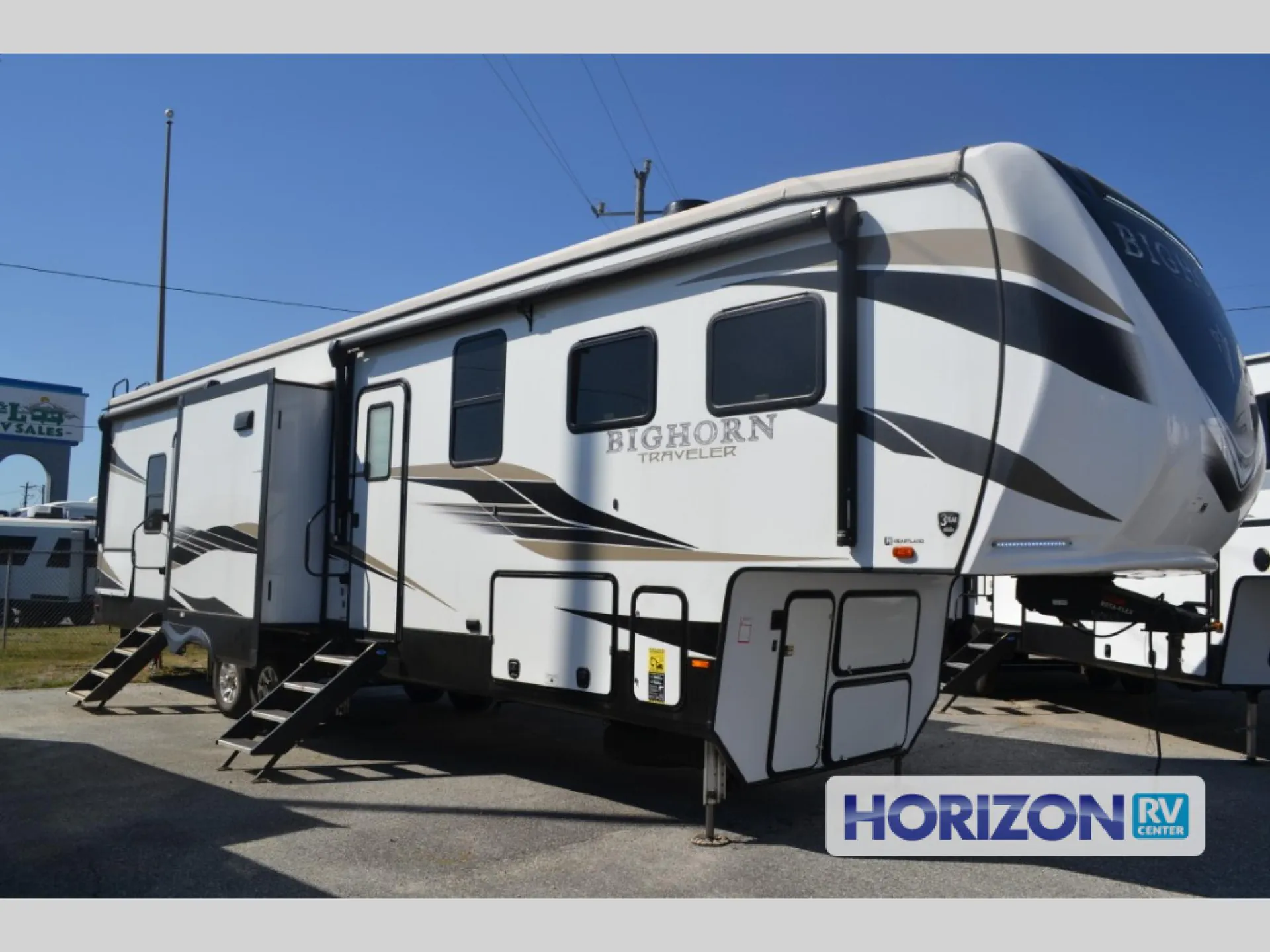 2023 Heartland Bighorn Traveler 37TB - Photo 3