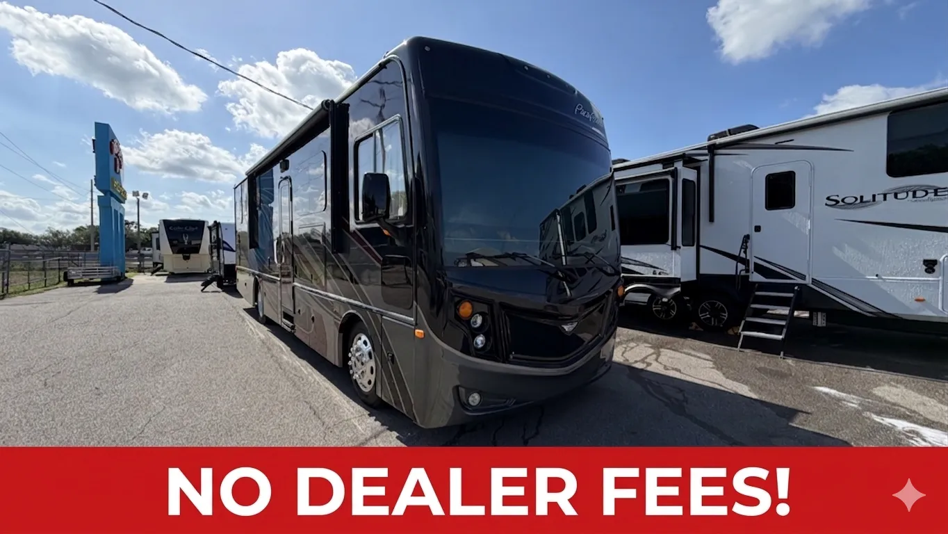 2019 Fleetwood Pace Arrow 33D - Photo 2