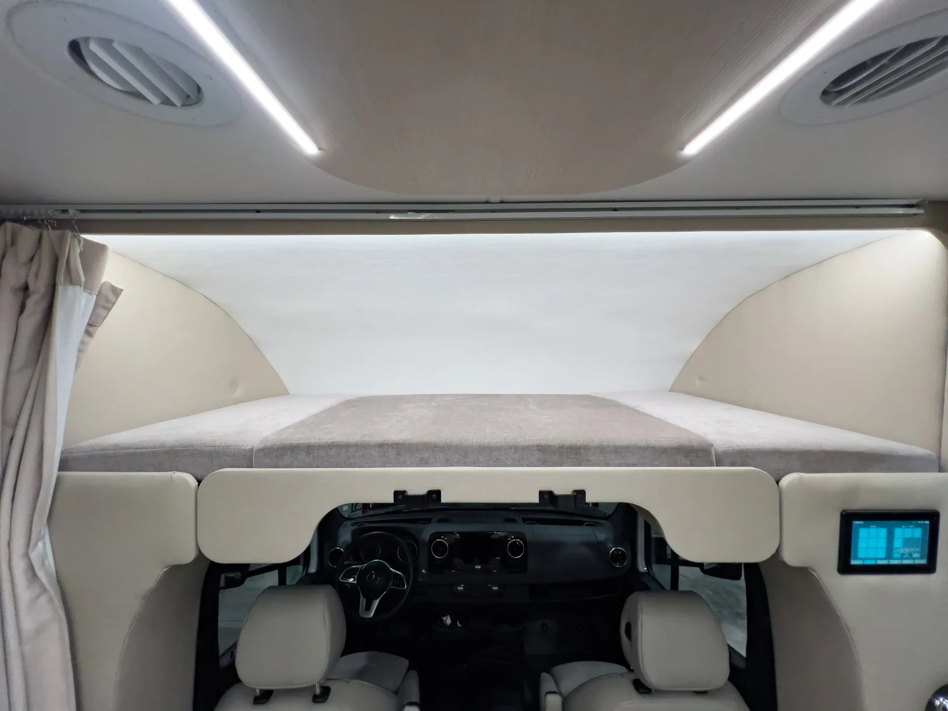 2025 Tiffin Wayfarer 25 XRW - Photo 4