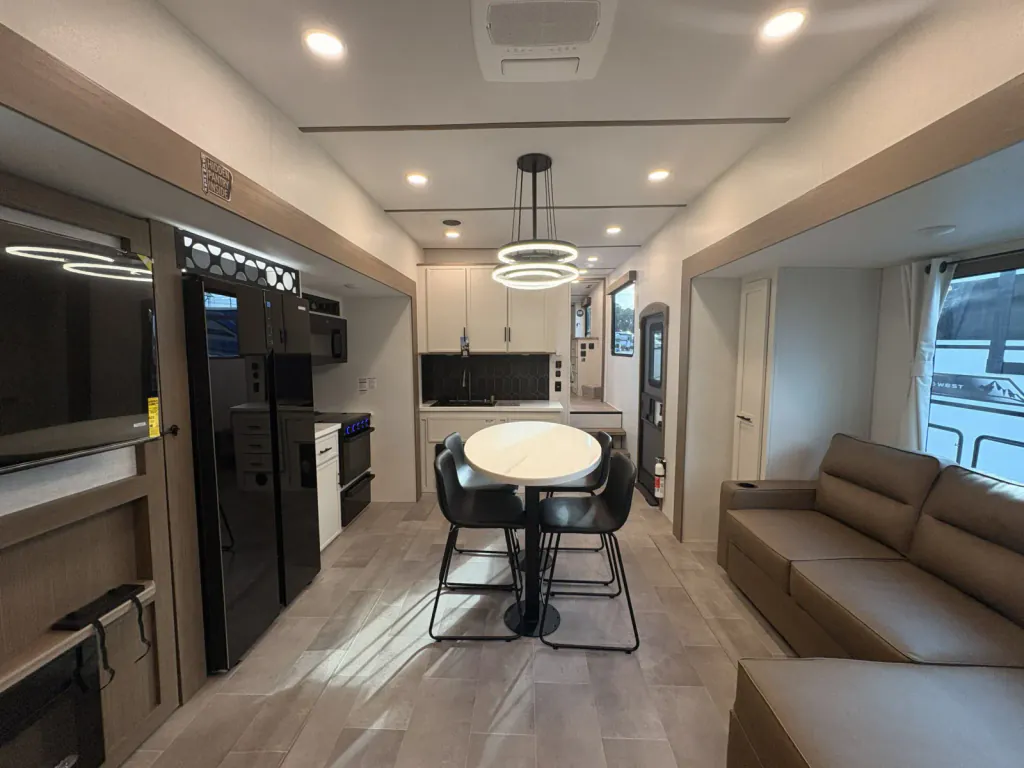 2027 Forest River Impression 36BR3, Photos photo 3