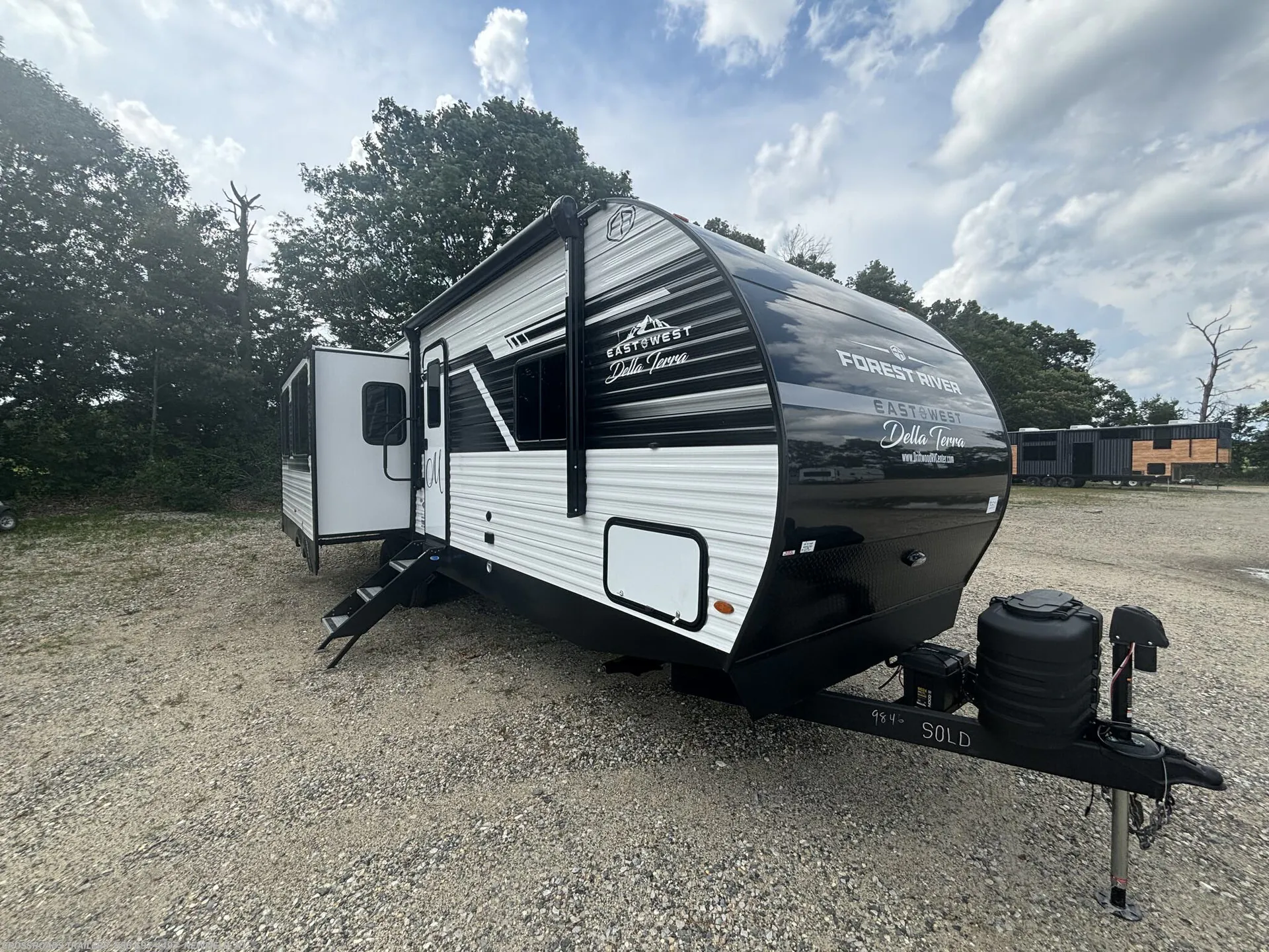 2025 East to West Della Terra 272RL - Photo 2