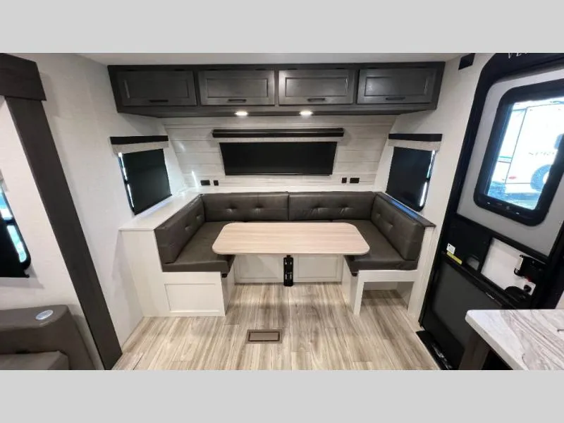 2026 Venture RV Stratus 282VFD - Photo 3