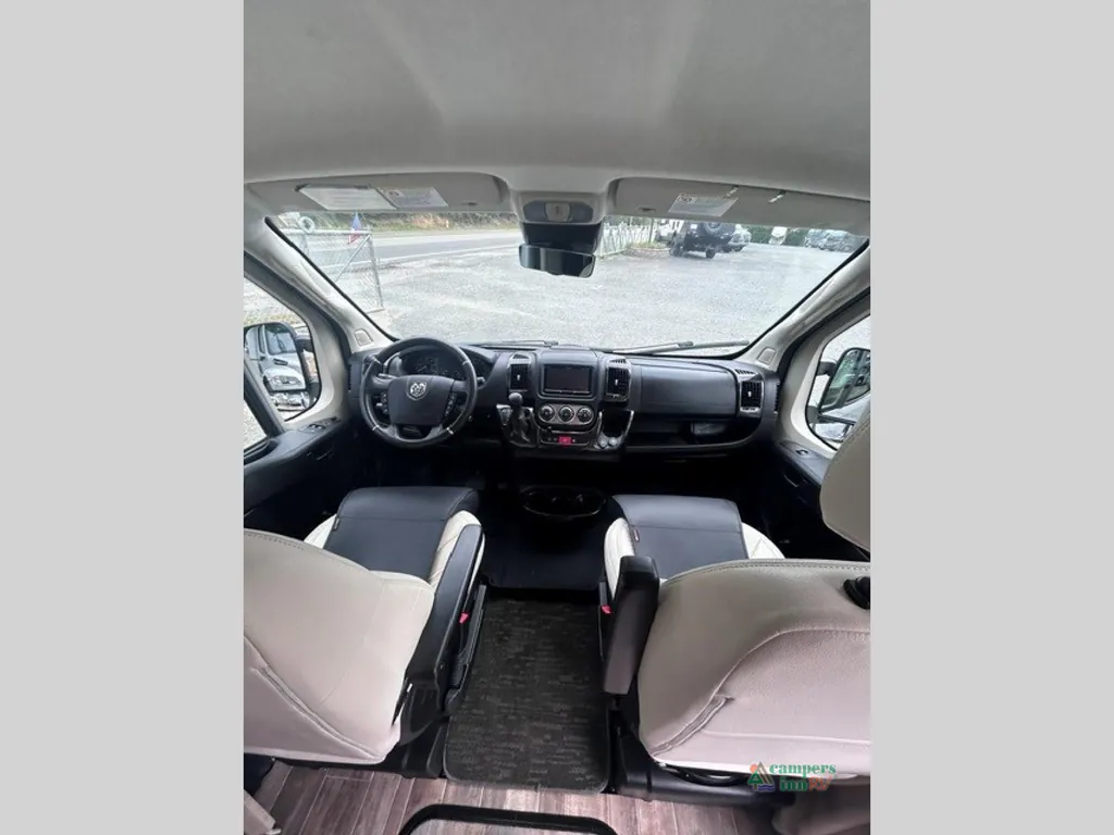 2022 Winnebago Travato 59KL, Photos photo 17