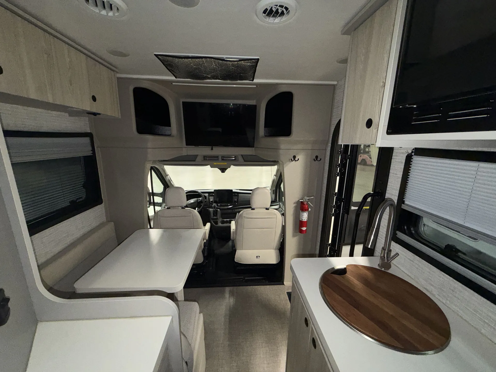2024 Jayco Granite Ridge 22T - Photo 4