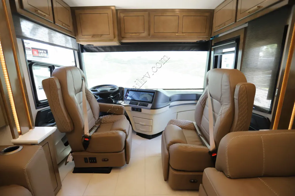 2027 Newmar New Aire 3543, Photos photo 18