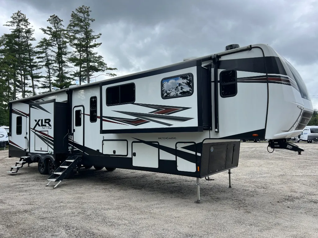 2021 Forest River XLR Nitro 407 - Photo 2