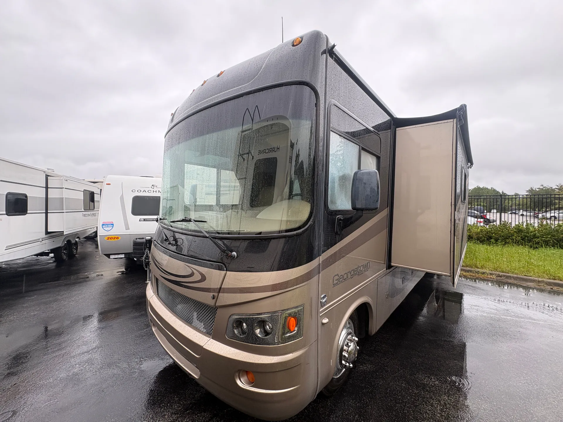 2011 Forest River Georgetown XL 378TS - Photo 3