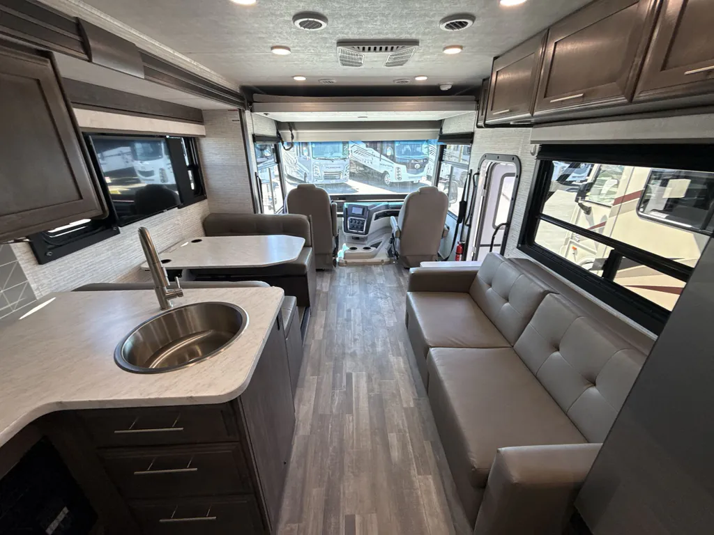 2025 Entegra Coach Vision 27A, Photos photo 18