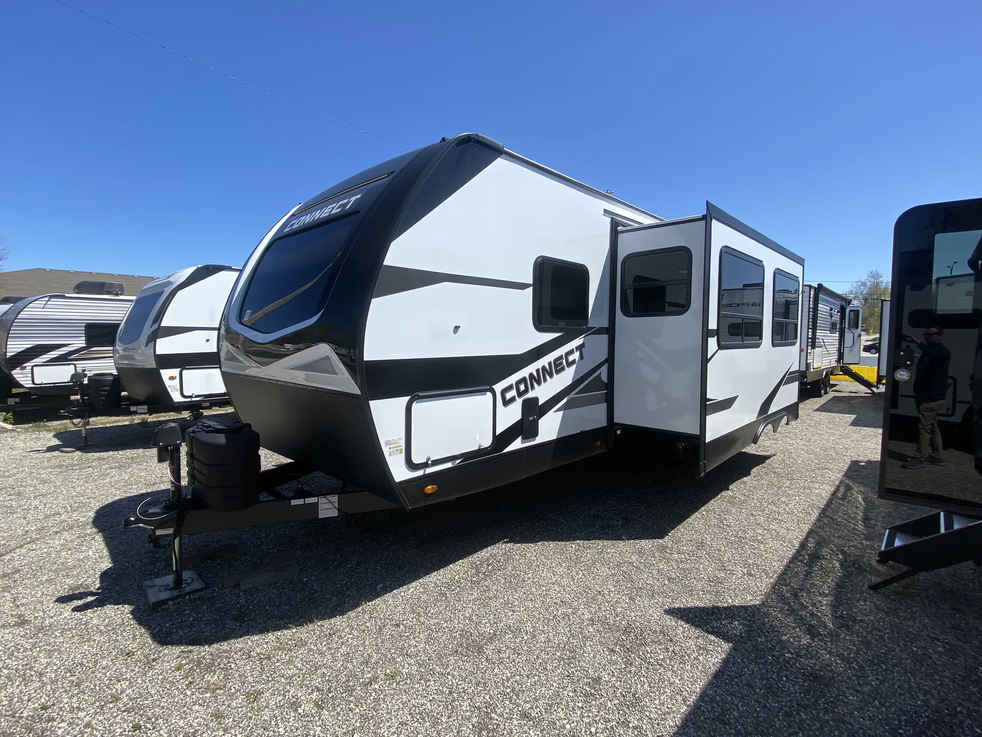 2025 K-Z Connect C261RB - Photo 4