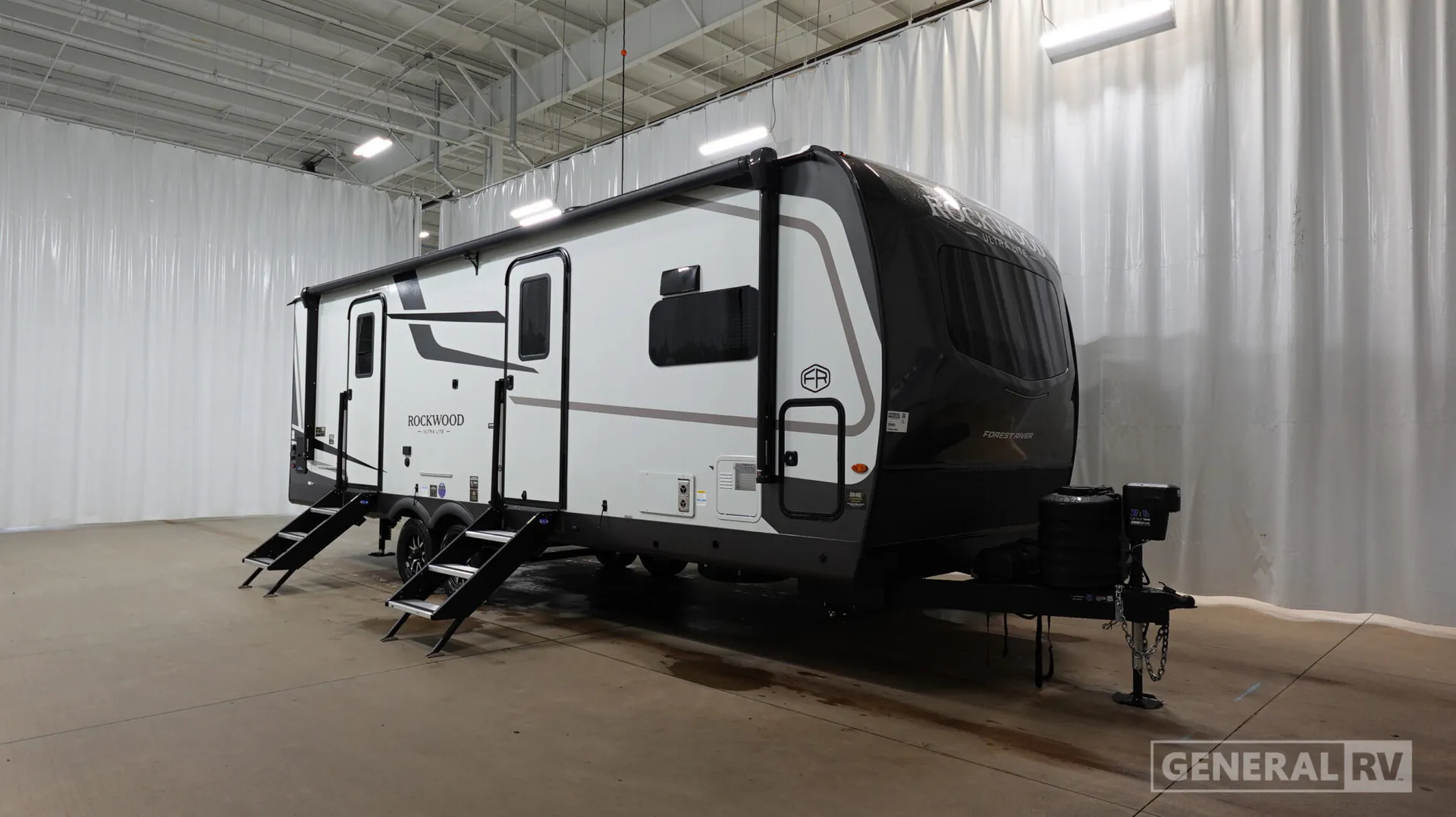 2027 Forest River Rockwood Ultra Lite 2608BS