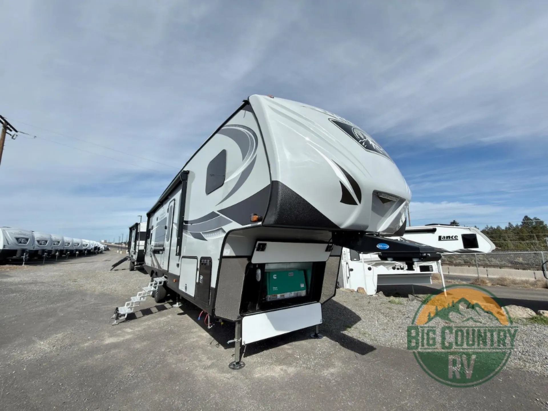 2026 Outdoors RV Glacier Peak Titanium Series F28RKS - Photo 2